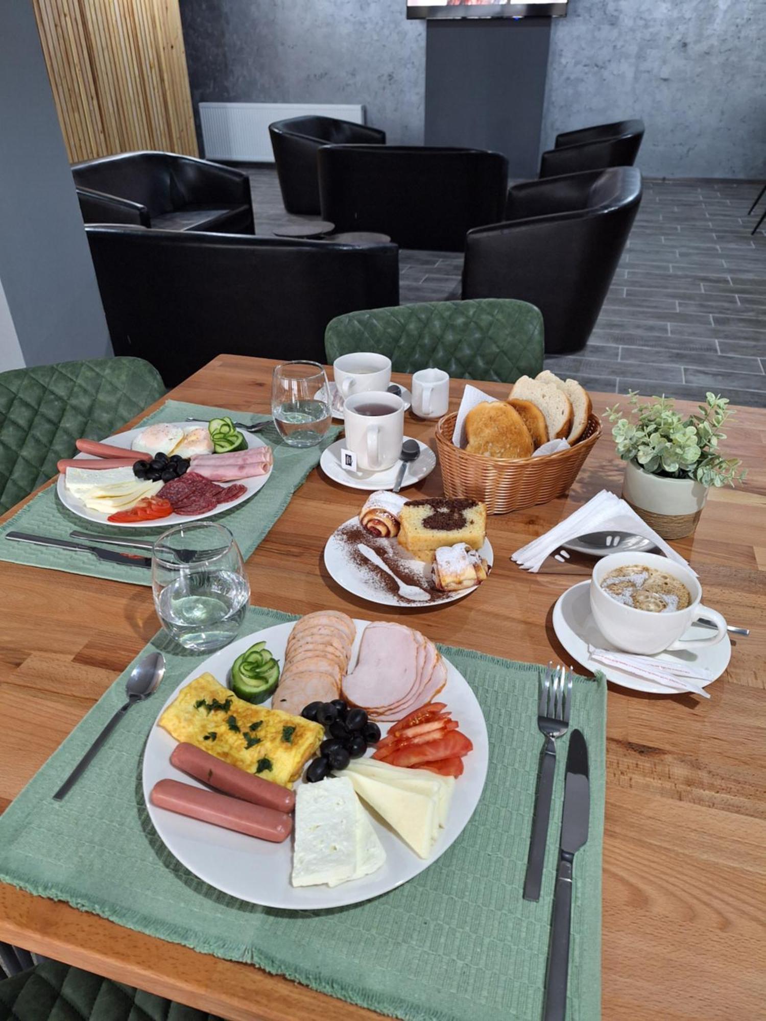 فورونيت Danifeld Inn المظهر الخارجي الصورة