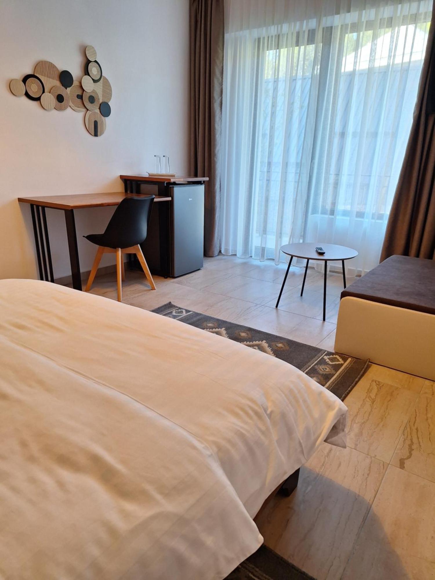 فورونيت Danifeld Inn الغرفة الصورة