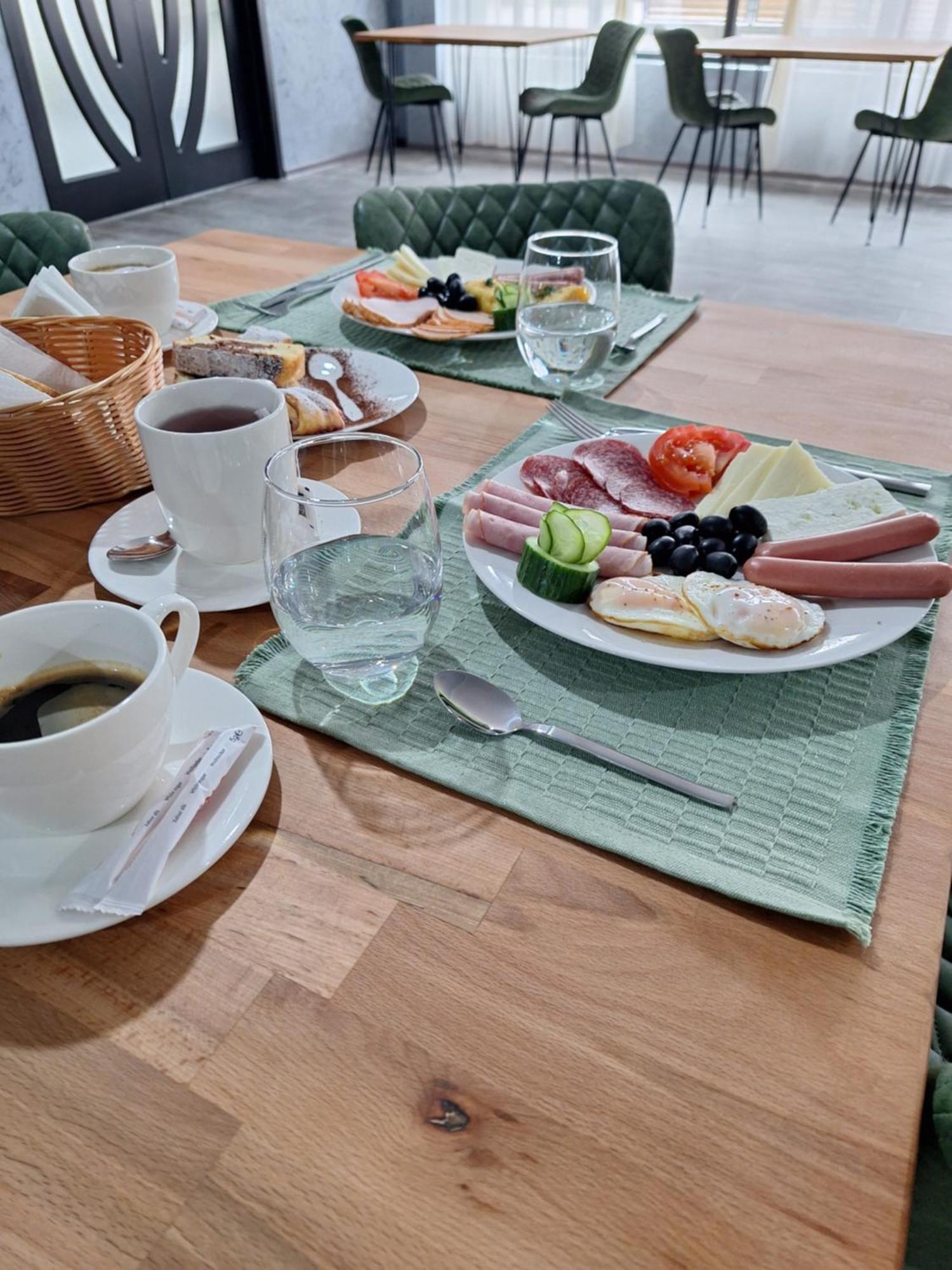 فورونيت Danifeld Inn المظهر الخارجي الصورة