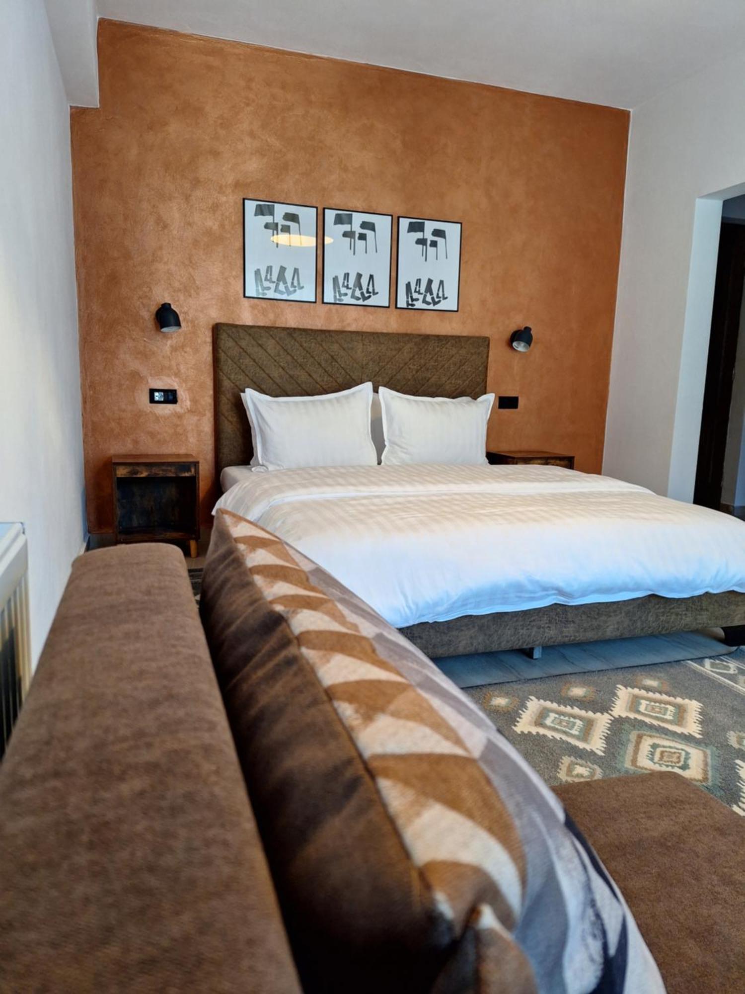 فورونيت Danifeld Inn المظهر الخارجي الصورة