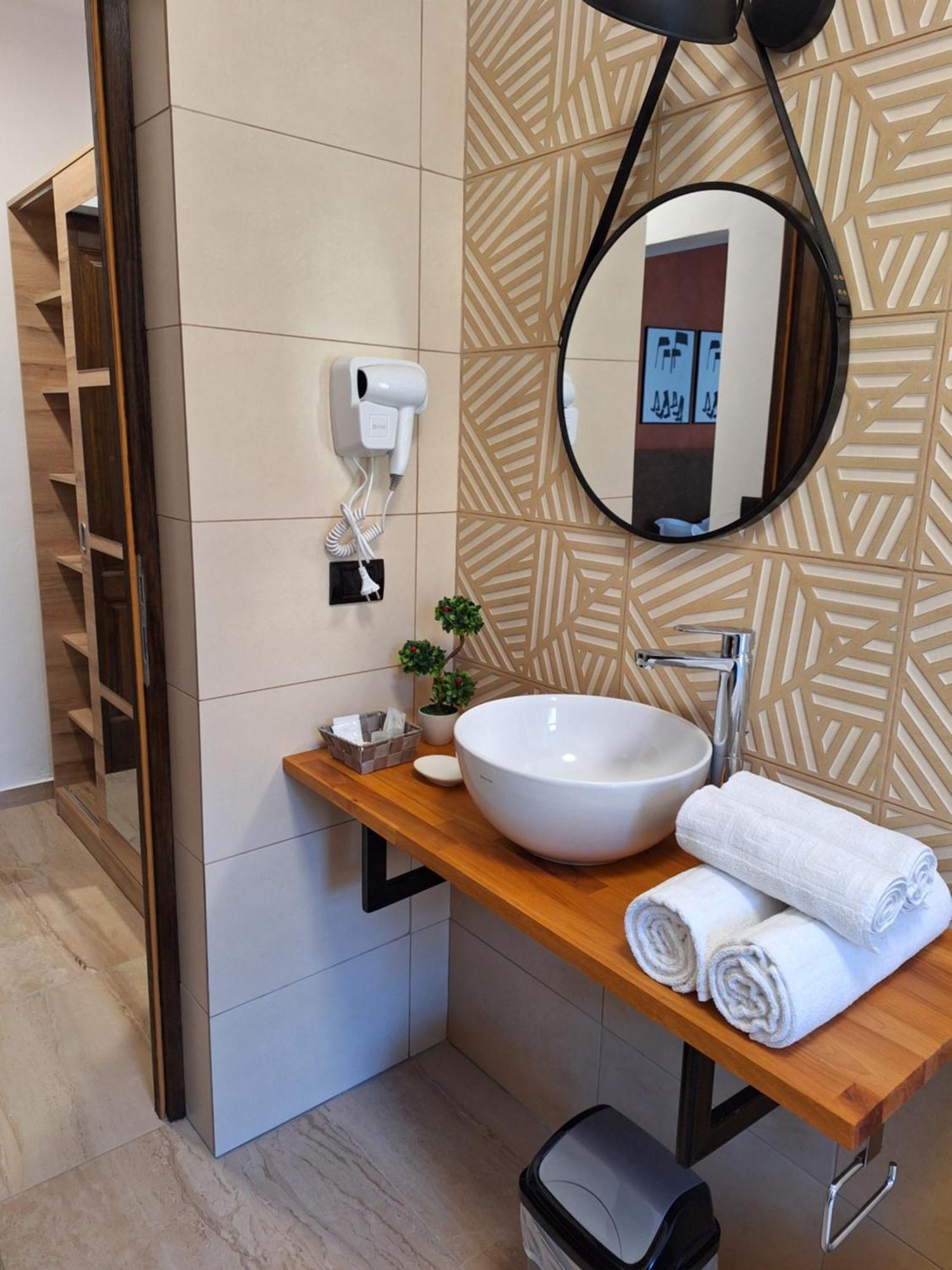 فورونيت Danifeld Inn المظهر الخارجي الصورة