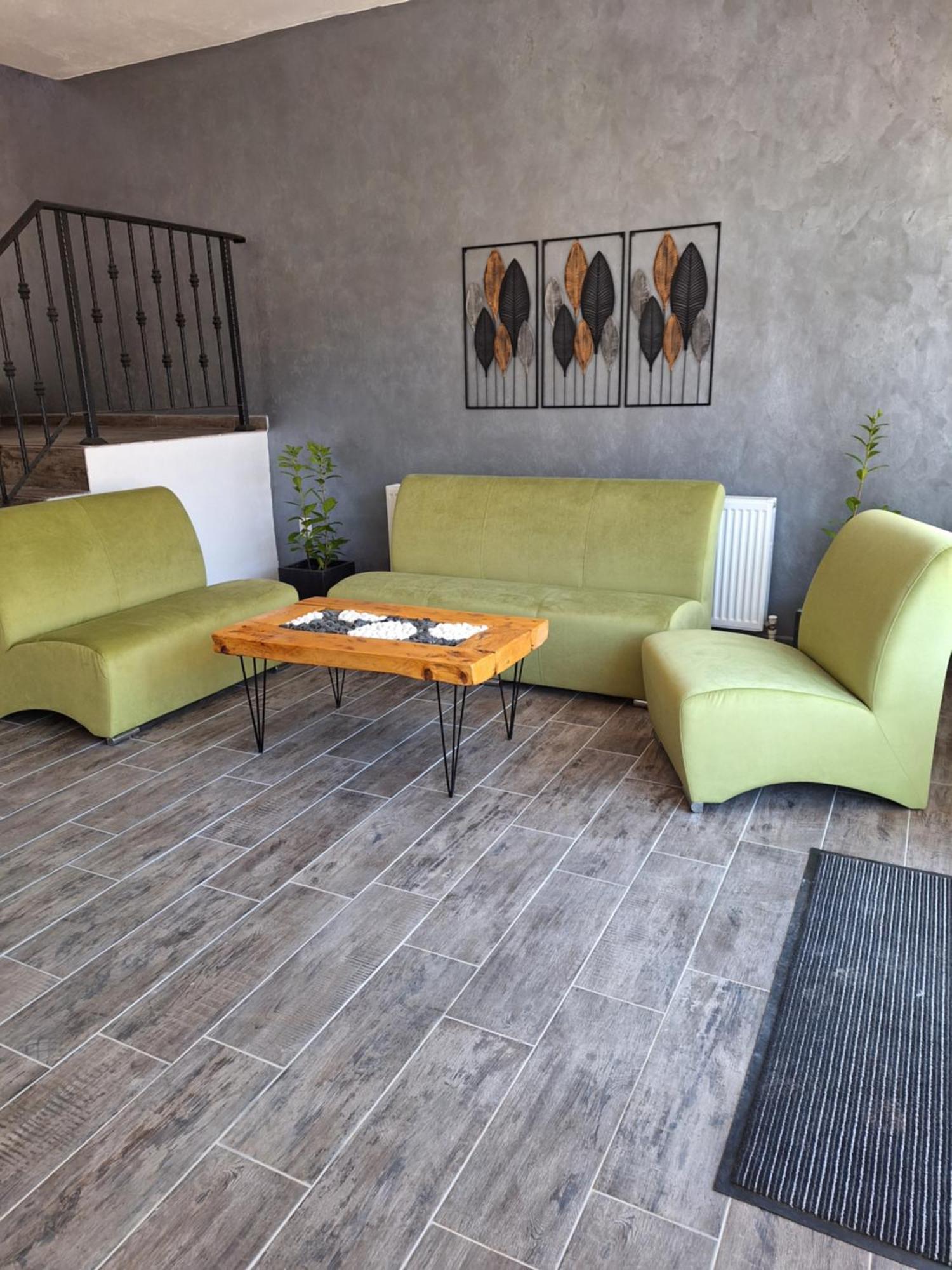 فورونيت Danifeld Inn المظهر الخارجي الصورة
