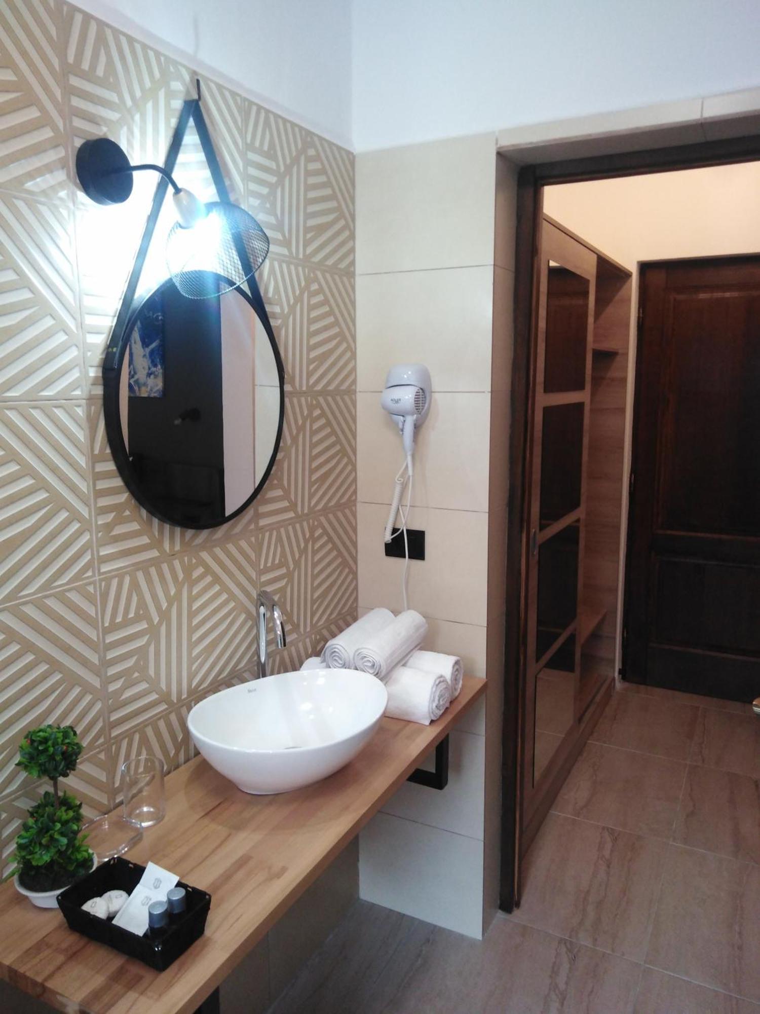 فورونيت Danifeld Inn المظهر الخارجي الصورة